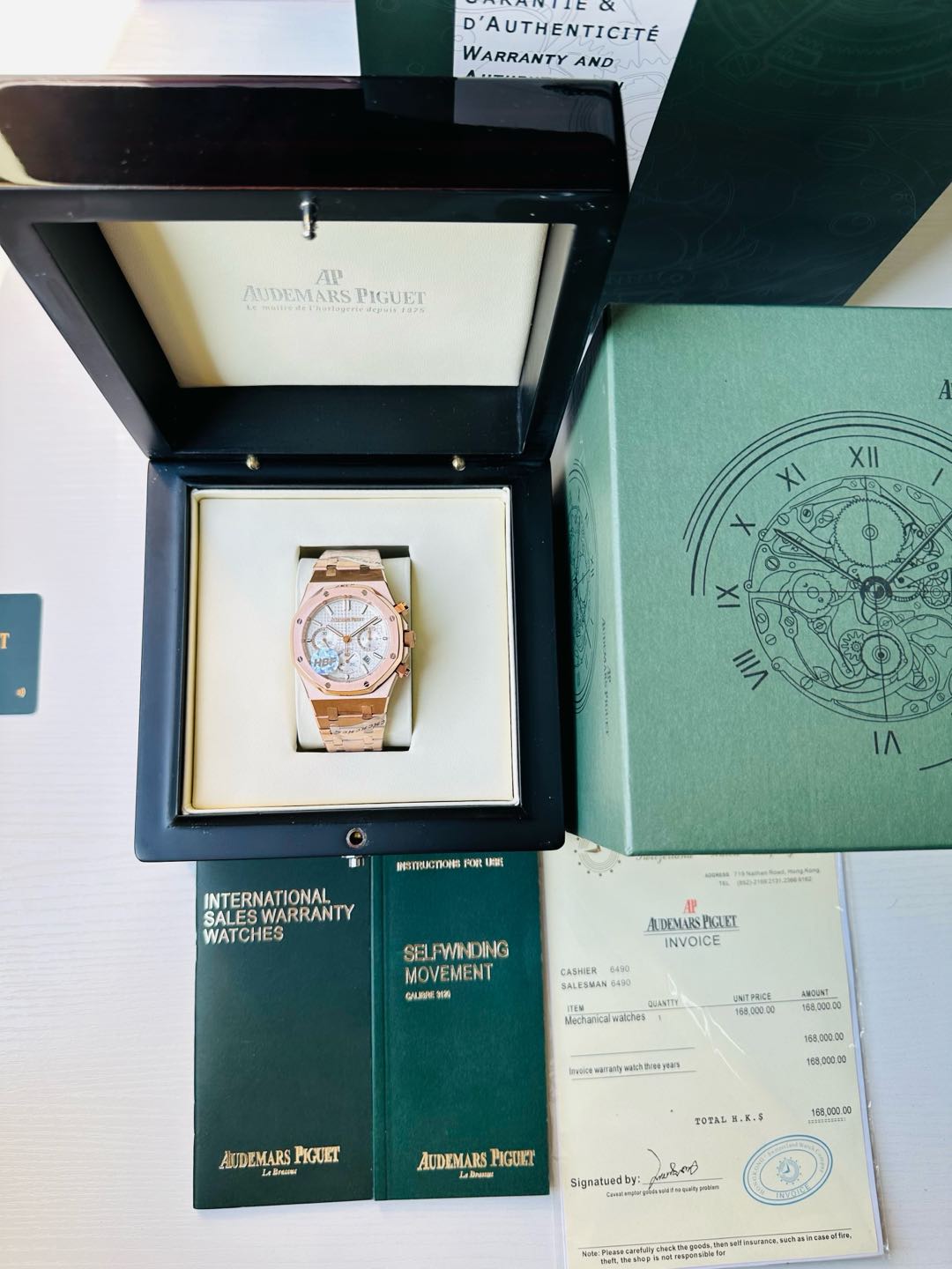 HBF Factory ??????? Audemars Piguet new (5? 0? Anniversary) Late 2024 big deal
Top market edition (original mold, three shell sets, 1:1 original replica, thinnest and best, no fake at first glance)
Audemars Piguet Royal Oak 26240 St. OO.1320 St. 01 Chrono