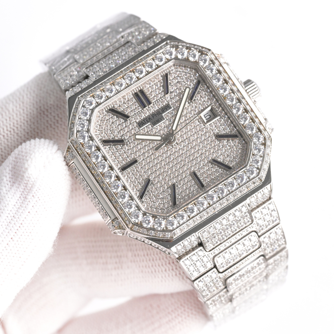 SJ 2600
Here comes the new model, a full diamond Pictet with a unique diamond setting technique

Patek Philippe PP ??NK1 CUBITUS series 5821/1A-001 Starry Sky collection
Explore the perfect blend of luxury and exquisite craftsmanship

?? The perfect combi