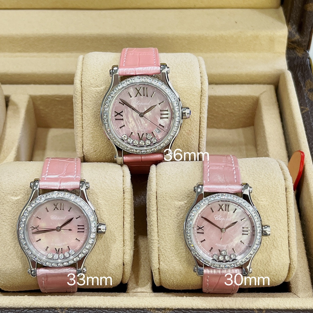 ?? Aperture 240 Drill ring 260
Fairy Pink three sizes complete ?? HAPPY DIAMONDS
As Chopard's most sought-after and best-selling collection, this collection interprets Chopard's signature dynamic diamond concept with a delicate touch. The new Happy diamon