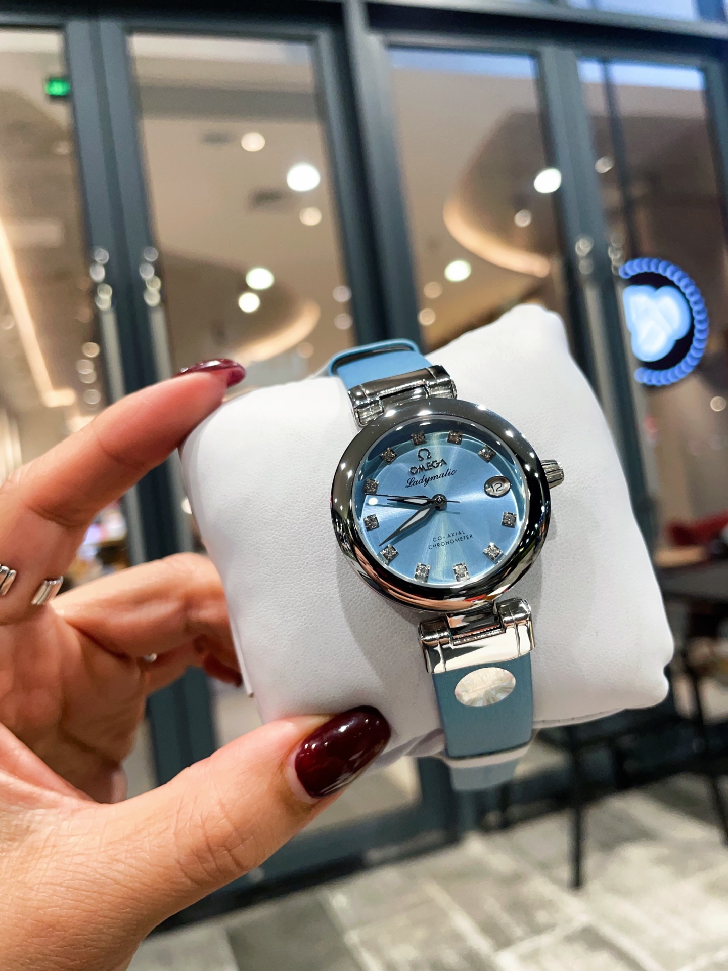 ?? Aperture 300 Drill ring 330 [Steel plate same]
??? Omega Ladymatic | New macaron colors ???
??2025 debut new model - Ladymatic This macaron color is simply stunning and top-notch! Sure enough, large dials are the most popular this year ?? with a 34mm c