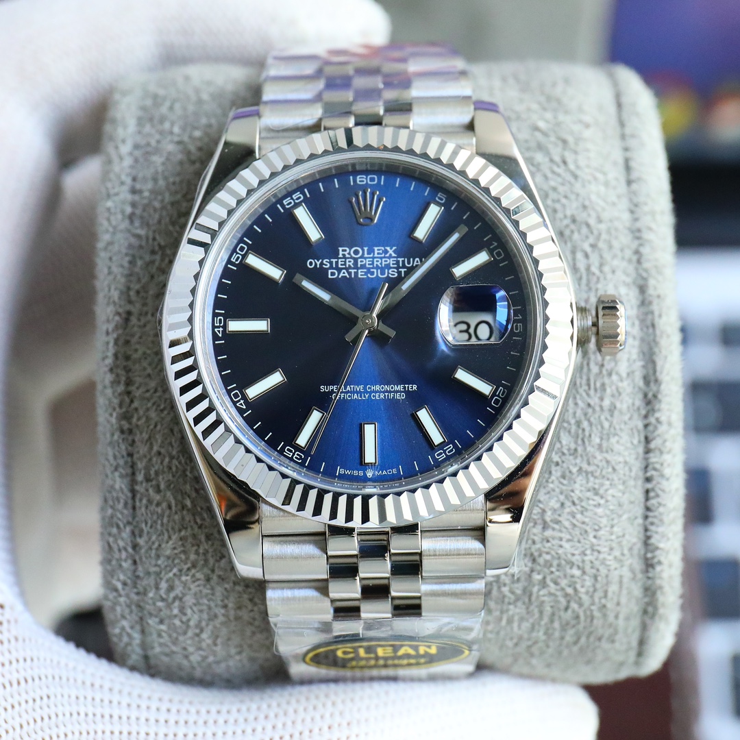 - White case 1050 gold 1100(3235+250)
??clean factory /C factory Rolex Datejust series mechanical men 's watch, genuine original mold
1: Equipped with 1:1 Super 3235 integrated movement power 72-hour no-jamming movement decorated movement and its stabilit