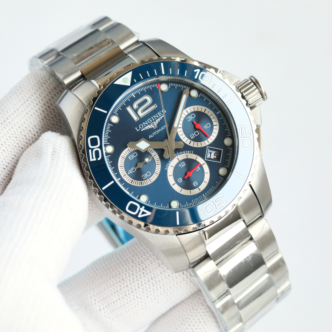 From TW 1200
TW Factory LONGINES Conquest Chronograph collection watch, GLORY descends, most stylish than ???LM1 Conquest
[Case] Measure 41X12mm. The 316L stainless steel case is flawless and polished to perfection, and AC continues its meticulous excelle