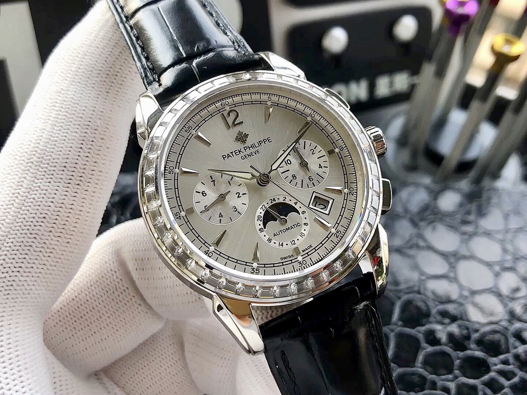 White case 1500 Rose case 1550??
New recommendation: The 2025 Bufferley Complex Day and Month Function collection hits the market [666][666] With the day, month, date and other functions in one, the best men's watch! Equipped with the 9100 mechanical move