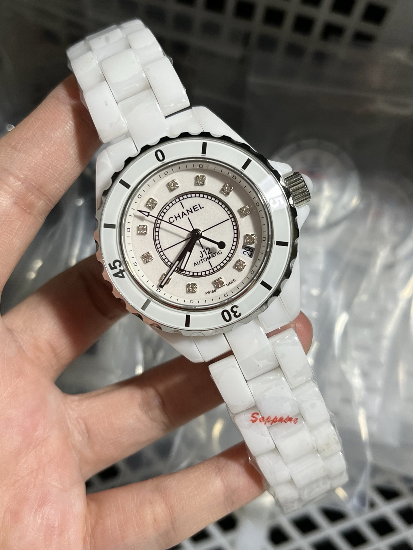 ?? Classic Mechanical Version ??
??CHANEL?J12?38mm Classic stone face Mechanical style ??
Pearl/Citizen movement available