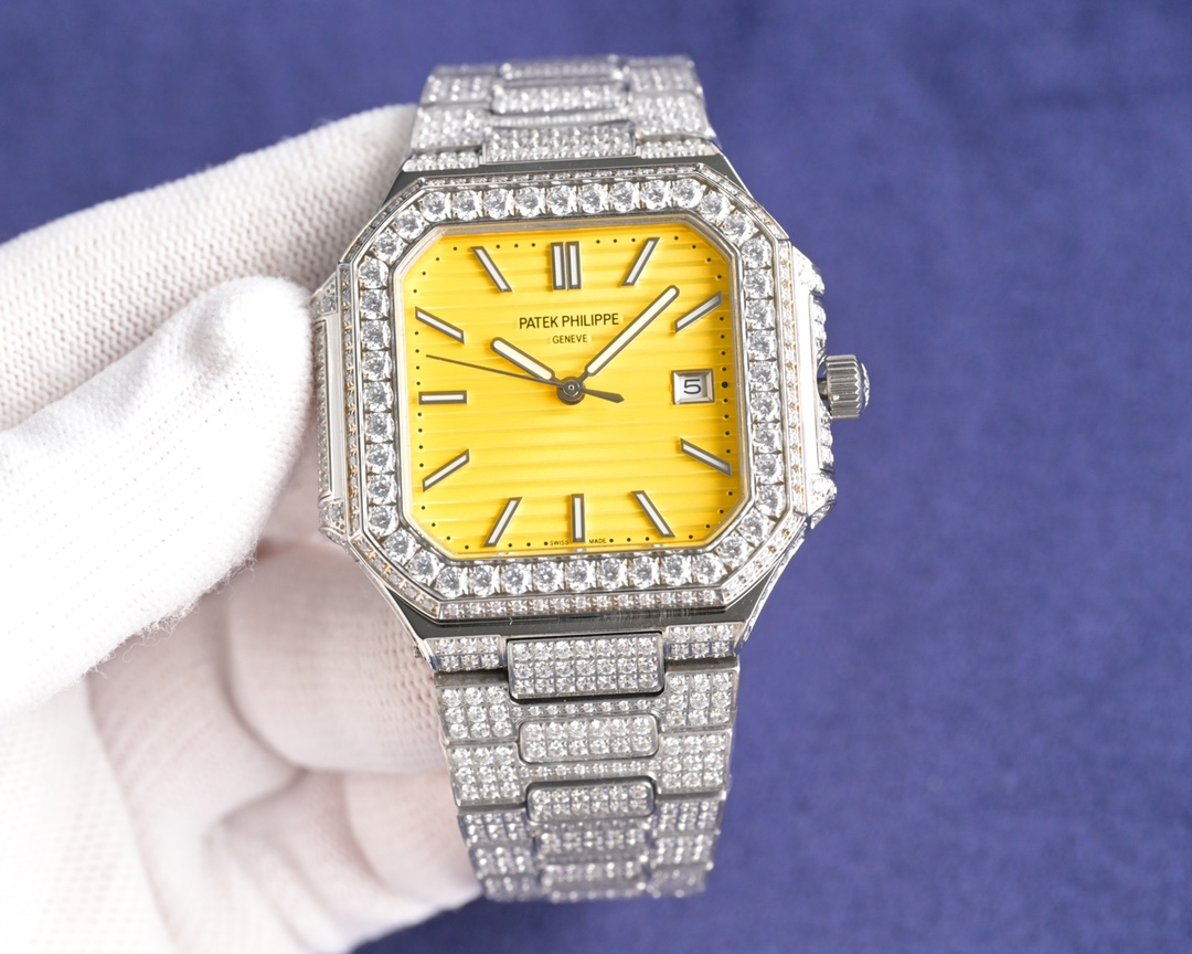 Here comes the new style (Full diamond Patek, unique diamond setting technique

Patek Philippe CUBITUS series 5821/1A-001
Explore the perfect blend of luxury and exquisite craftsmanship

?? The perfect combination of stainless steel and diamonds, a perfec