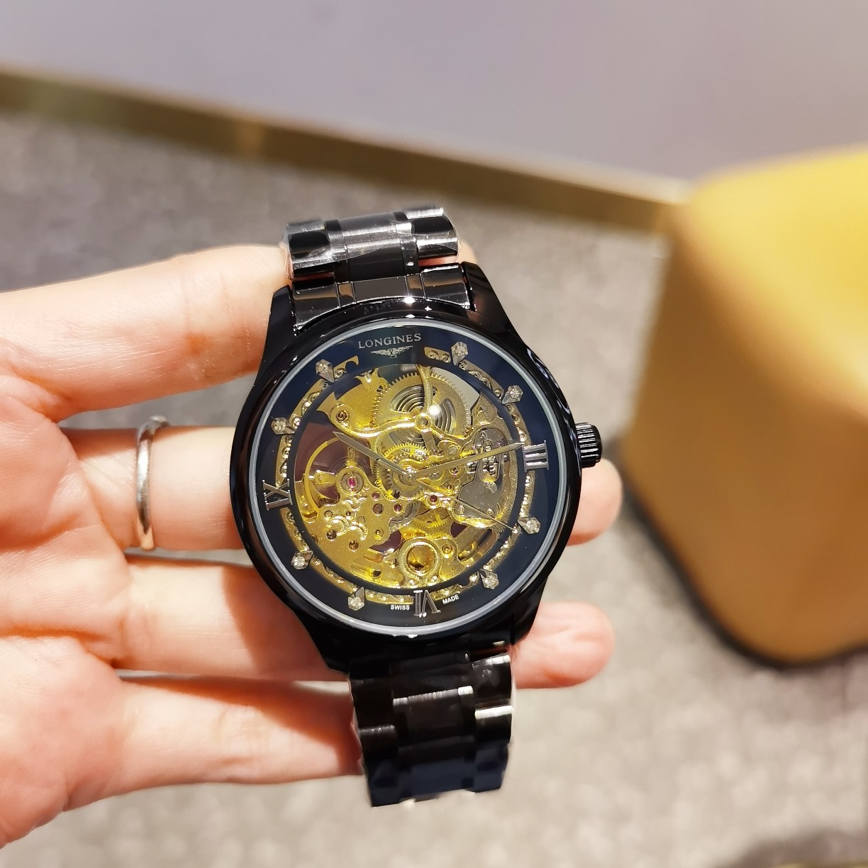 ?? Steel strap with ten butterfly clasp ?? Steel P135, leather P125, LongINES [color], fully automatic engraved movement ??, with the finest materials and meticulous craftsmanship! Super mineral iridesy glass, vacuum plating, precise water resistance, dia