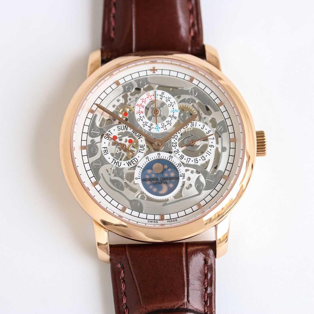 SJ white case 1450 gold case 1500
Vacheron Constantin VC ??R33 Heritage Perpetual Calendar watch. Model: 43175/000R-9687. This 41mm diameter model embodies Vacheron Constantin's tradition of exceptional watchmaking complications, with the ultra-thin model
