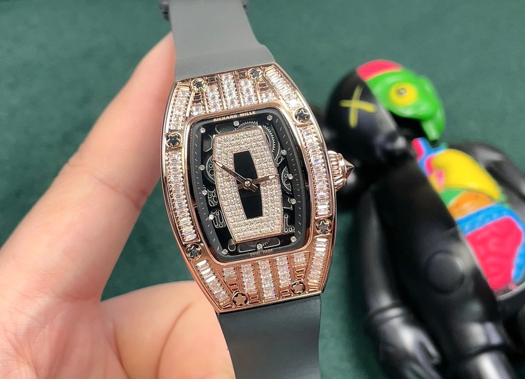 ?? Women Richard ??Richard Mille RM007-1 The goddess of the watch world The watch that ladies dream of, also known as "Diamond Krona" Richard Mille persistently pursues the technical perfection of RM007 Designed for women who appreciate the originality an