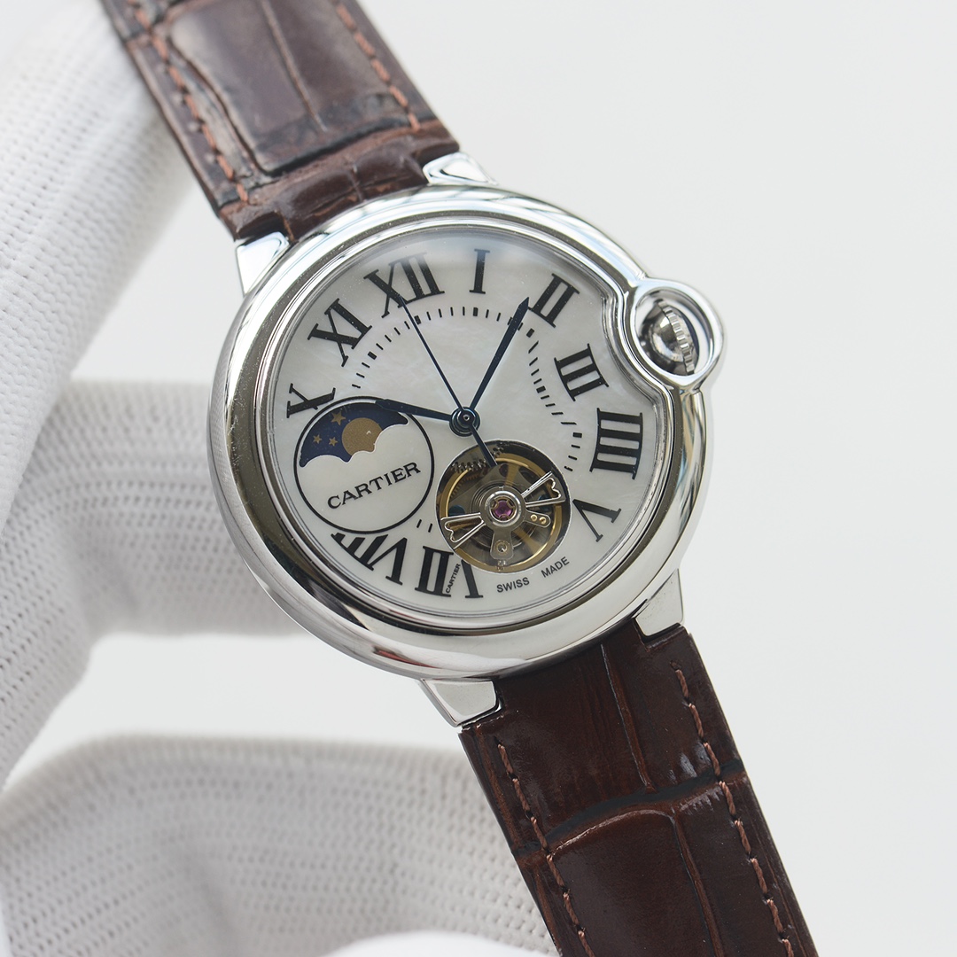 ?? Four code in Taiwan Factory production ?? 30-meter water resistance ?? Cartier -Cartier women 's Blue Balloon Flywheel series ?? Fisheye sapphire crystal) Pure natural mother-of-pearl dial Nine stars display, movement tourbillon operation clear at a gl