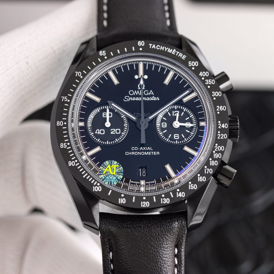 TVS pioneer, Omega Speedmaster Moon Dark Dial 311.92.44.51.01.005
44.25mm co-axial chronograph, self-developed and self-made 9300 movement 3 o 'clock dial [12 hours] and [60 minutes] cumulative chronograph dial, all functions and appearance in accordance 