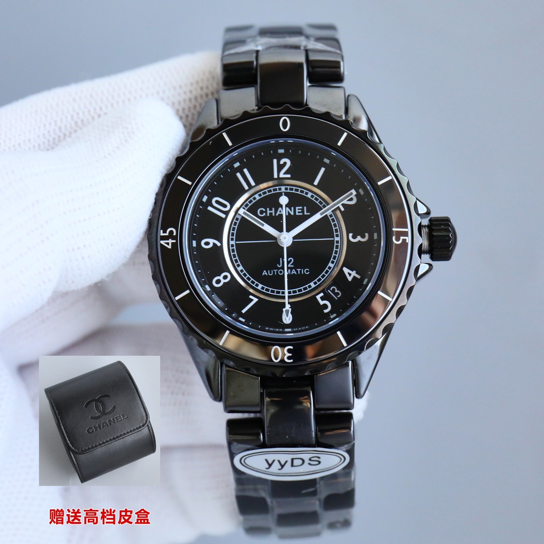 1600
Chanel J12 embroidery needle collection H9762 to be launched in 2024
Case: Black precision ceramic and yellow 18K gold case
Bezel: Sapphire crystal unidirectional rotation
Turn the bezel
Dial: Black lacquered dial, gold-plated hour markers and bevel
