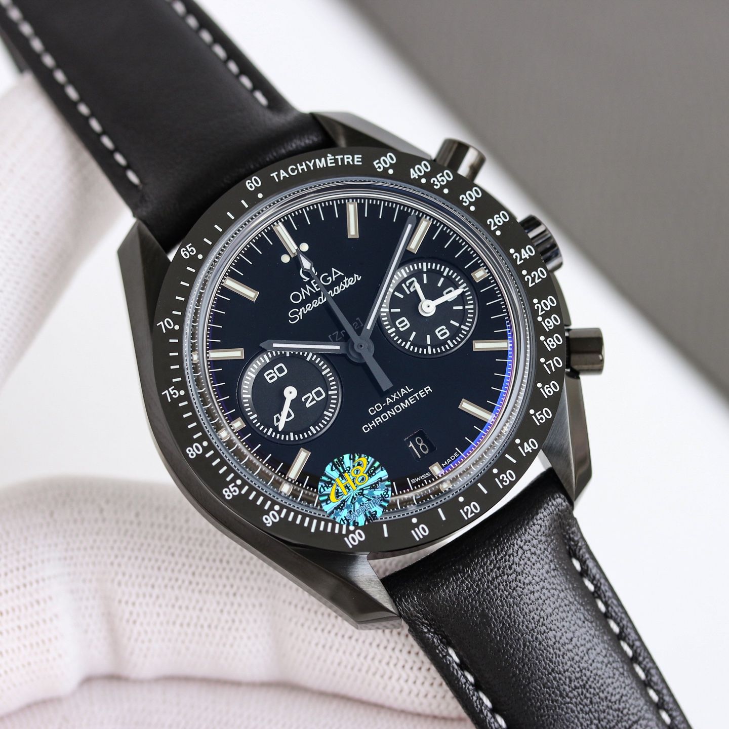 1850
TVS pioneer, Omega Speedmaster Moon Dark Dial 311.92.44.51.01.006
44.25mm coaxial chronograph, in-house developed 9300 movement 3 o 'clock dial [12 hours] and [30 minutes] cumulative chronograph dial, all functions and appearance in accordance with t