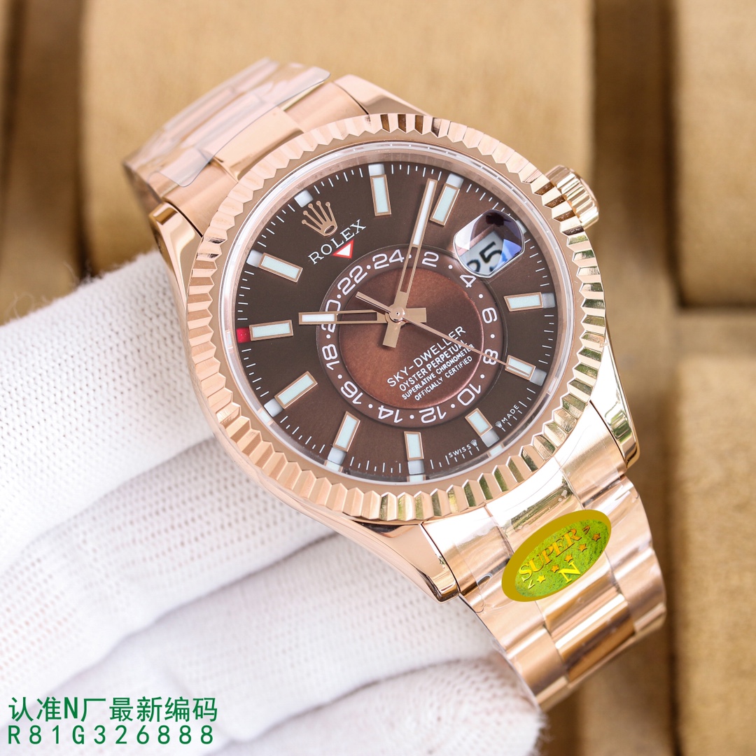 - Tape 1400 steel tape 1450?? Gold and white same)
[Fireworks] New collection ROLEX Sky-Dweller The "most complicated Rolex ever" is officially available! Redefining the true "Skywalker" replica with exquisite craftsmanship and the right way the watch is 