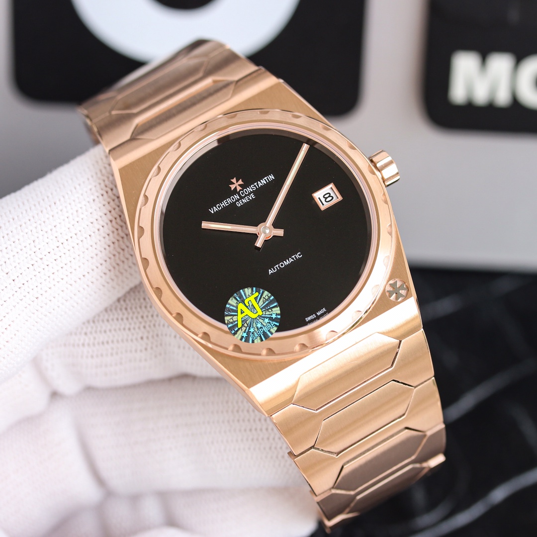 Retro and stylish, highly sought after by many stars - Vacheron Constantin reintroduces iconic luxury sport watches from its historical masterpieces collection to mark the brand's 222nd anniversary.
Case: 37MM X8MM. The barrel-shaped three-part structure 