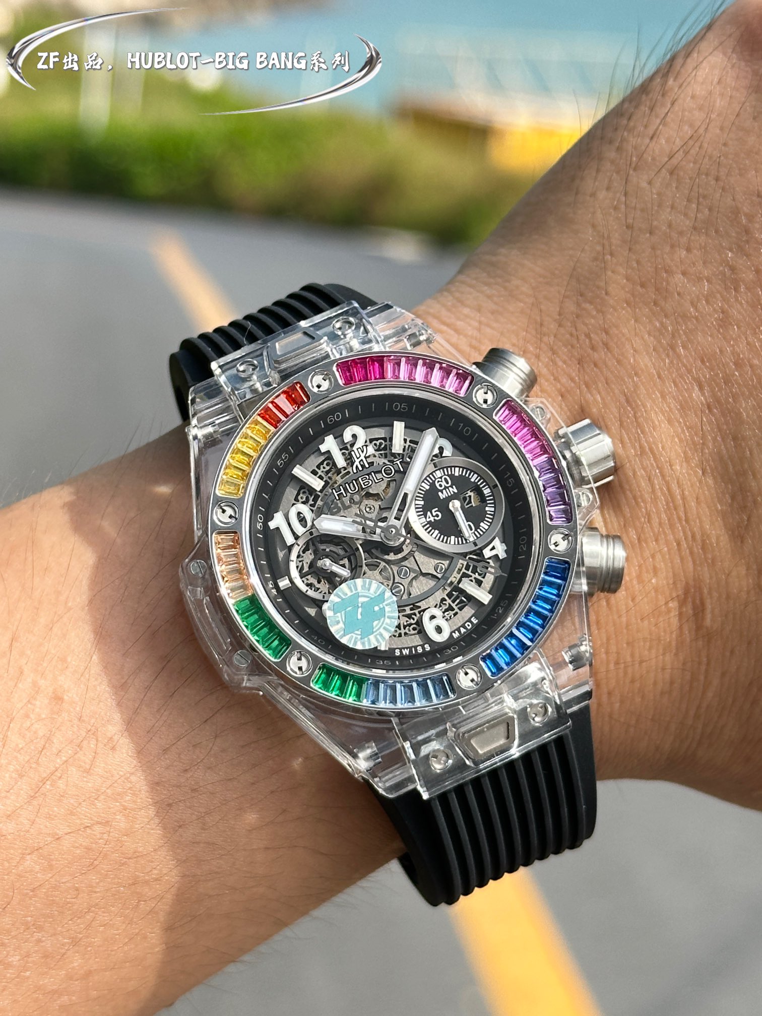 HUBLOT -HUBLOT's Best replica of the Year - Hublot BIG BANG Series 411.JX.4802.RT "Fully Transparent Watch"
[Great Details] 1. Reproducing the intricate skeletonized layout behind the dial of the original, 2. Using the same acrylic plexiglass as the origi