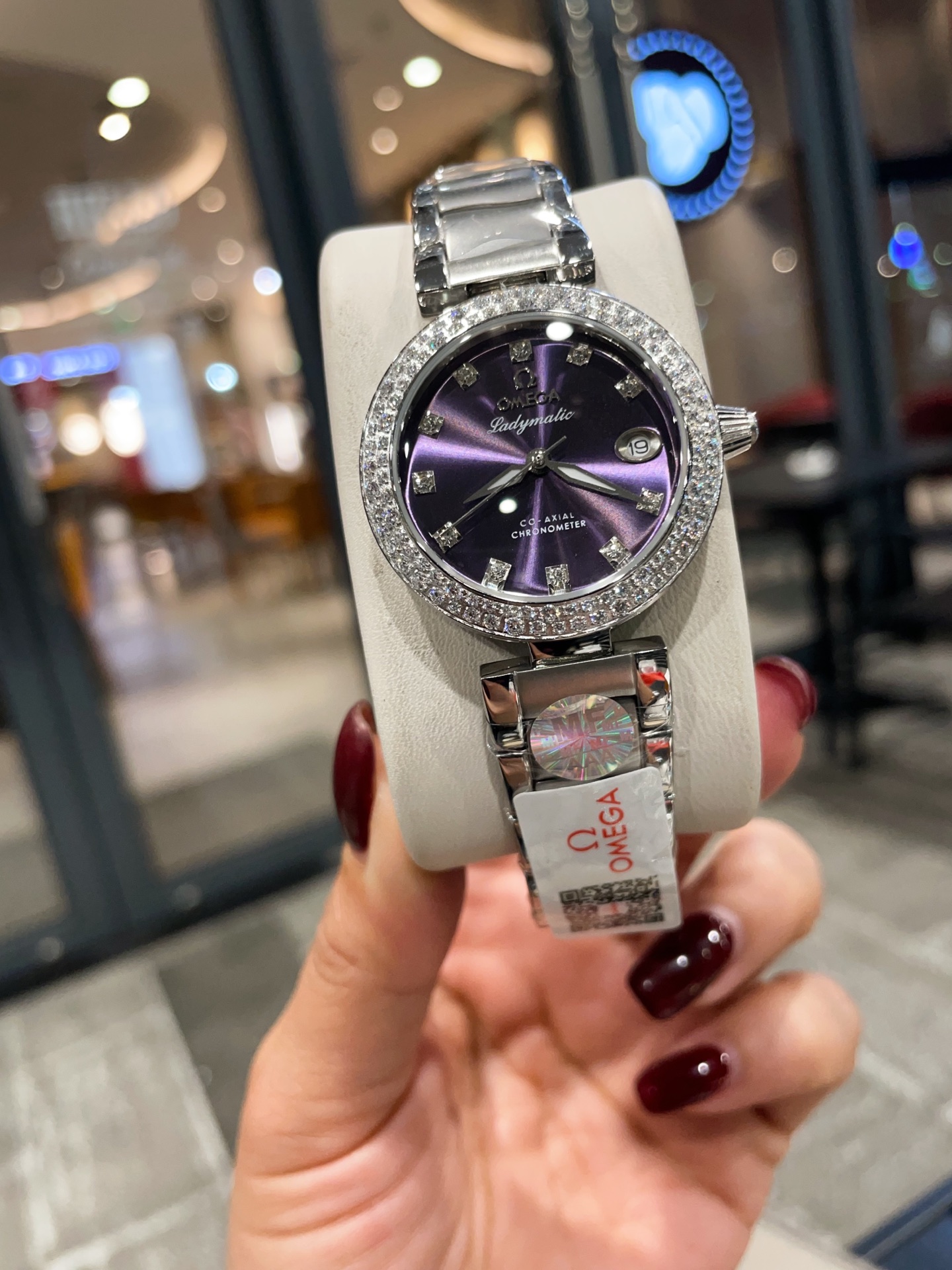 ?? Aperture 300 Drill ring 330 [Steel plate same]
??? Omega Ladymatic | New macaron colors ???
??2025 debut new model - Ladymatic This macaron color is simply stunning and top-notch! Sure enough, large dials are the most popular this year ?? with a 34mm c