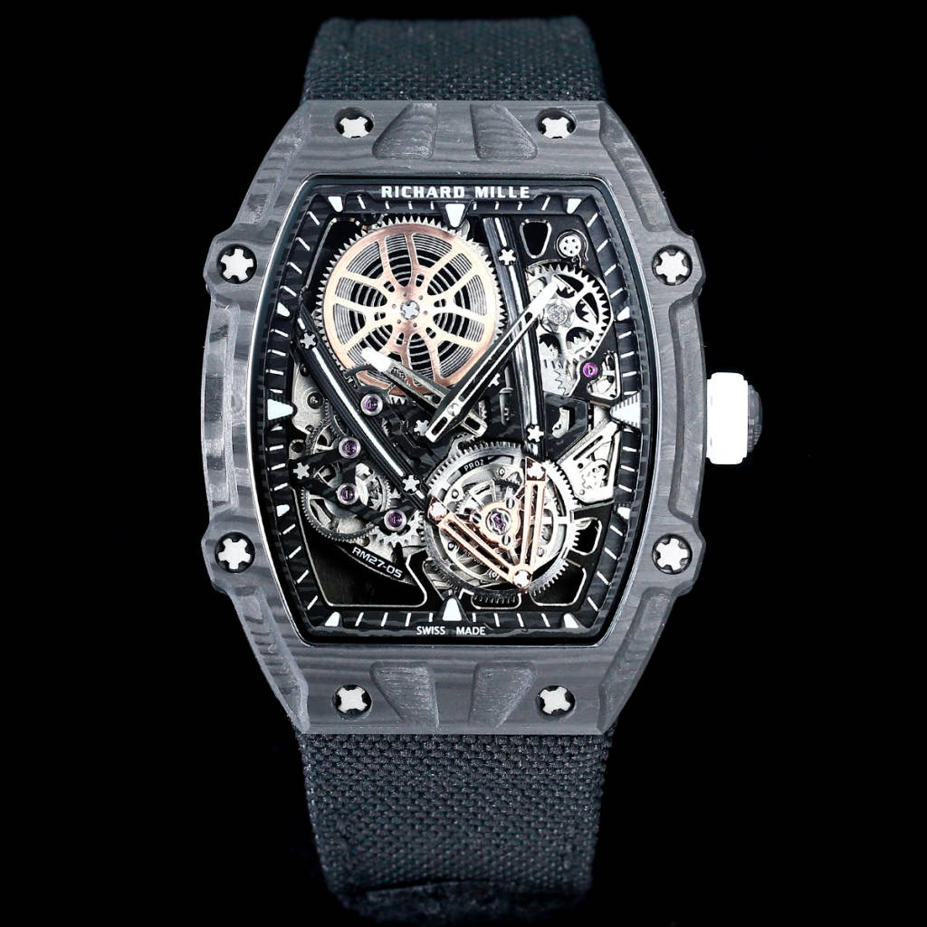 1800??RICHARD MILLE RM 27-05 Flying Tourbillon Rafael Nadal Floating Tourbillon watch -- ultra light, Ultra thin

The whole watch weighs only 38g (including the strap), and the case is only about 9mm thick
The whole watch measures 37.25?? 47.25?? 9mm

RIC