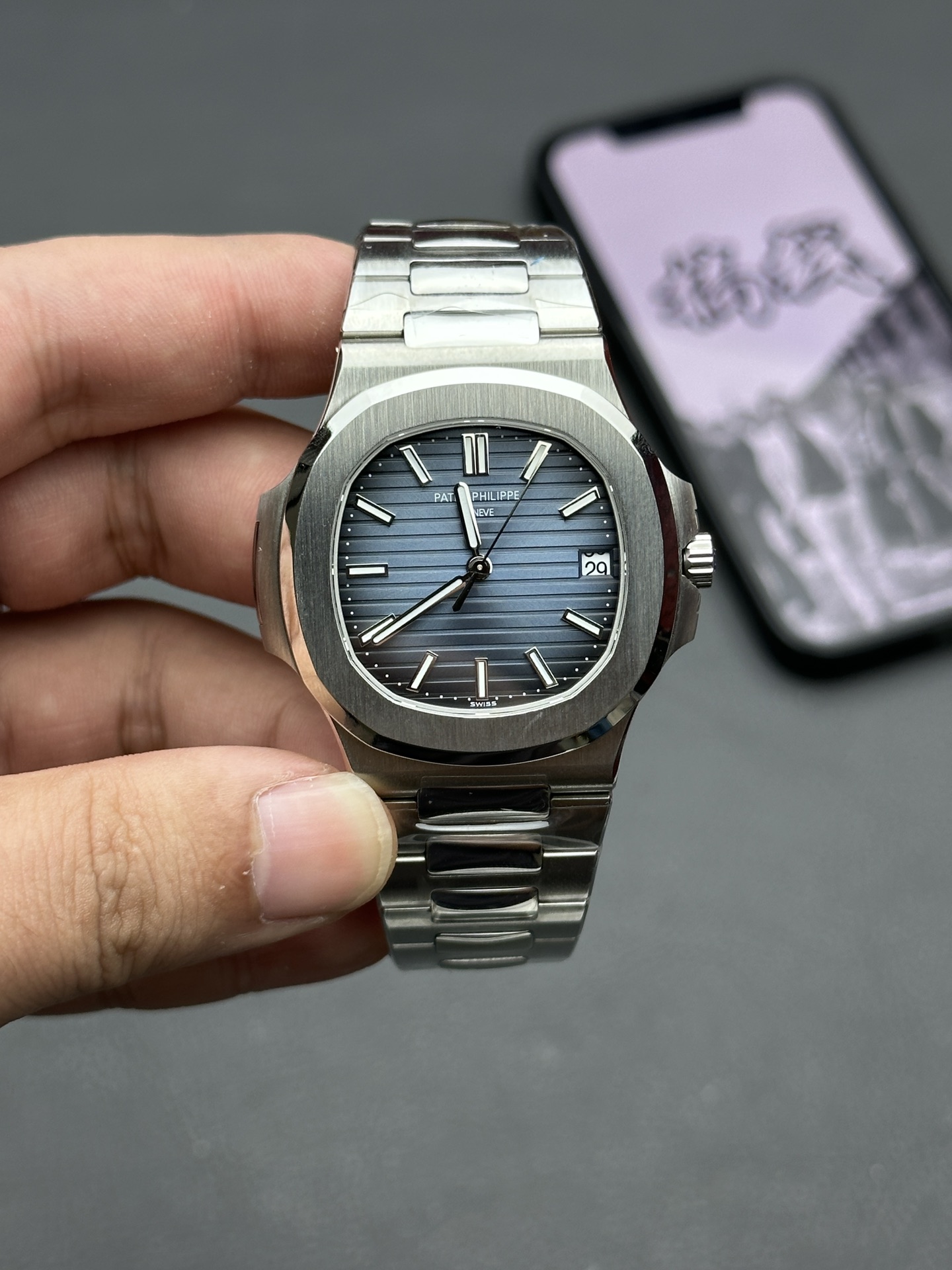 3K 5711 Nautilus shipping real photos!