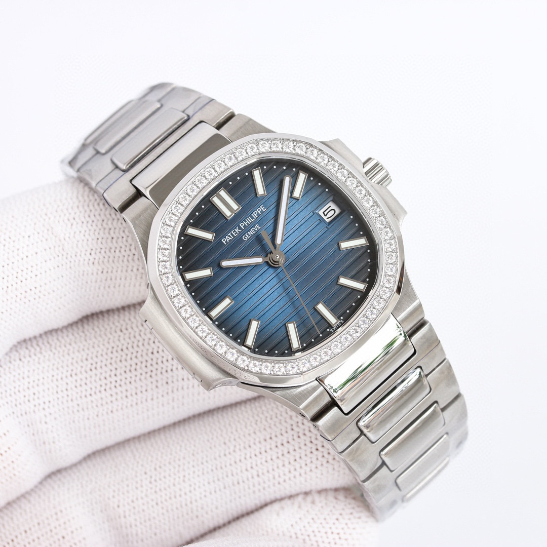 TW white case 1500 Gold case 1600 diamonds ?50
New women's watch of the year highly recommended PP Patek Philippe 5711 Nautilus for women. For comparison details: ???R69
1 ? with a custom 9015 modified Cal.324sc automatic movement, with a power reserve of