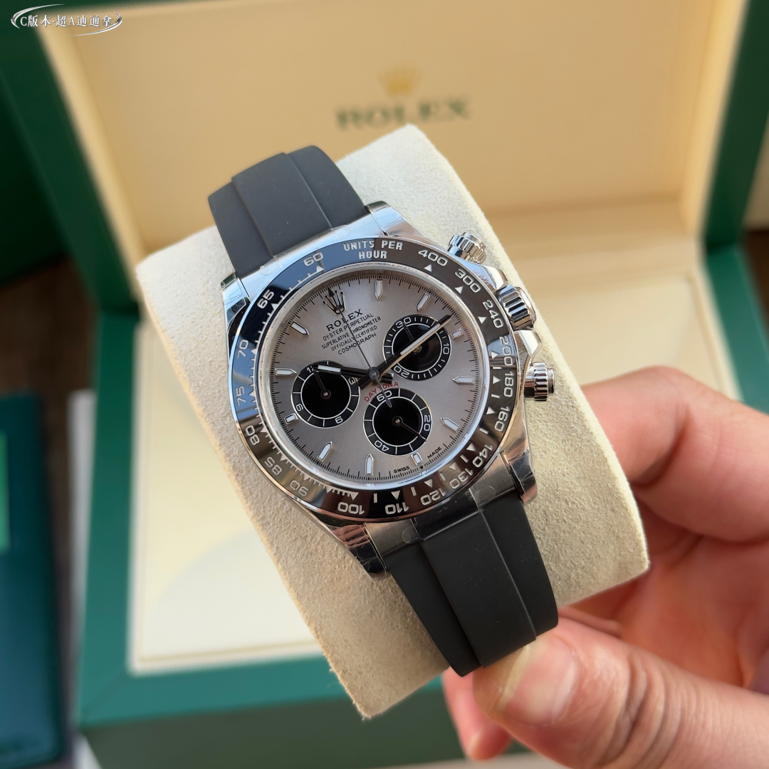 Steel tape thick bottom 2400??- Steel tape through bottom 2500- Tape 2500
C1 New Daytona Dandong 4131 (Premium Super A version)
The king of sex ratio, the most stable version currently available on the market.
Check the code :OXJ29092
(Thickness 11.9)

Ne