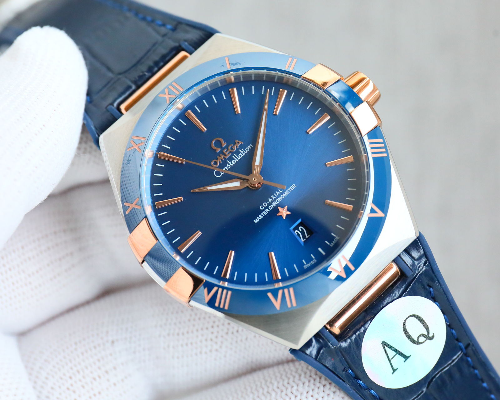 From AQ 1200
AQ Factory OMEGA Constellation 41 ???X45 watch the fifth generation Constellation Ceramic bezel collection! Brand new 41MM original size watch! Upgraded 6-position black balance wheel movement (five yards in one)
1 ? bezel upgrade, original u