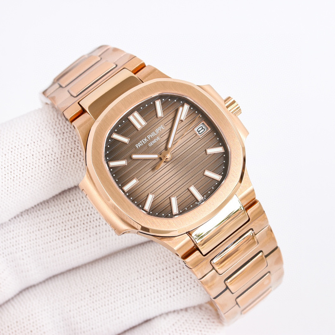 TW white case 1500 Gold case 1600 diamonds ?50
New women's watch of the year highly recommended PP Patek Philippe 5711 Nautilus for women. For comparison details: ???R69
1 ? with a custom 9015 modified Cal.324sc automatic movement, with a power reserve of