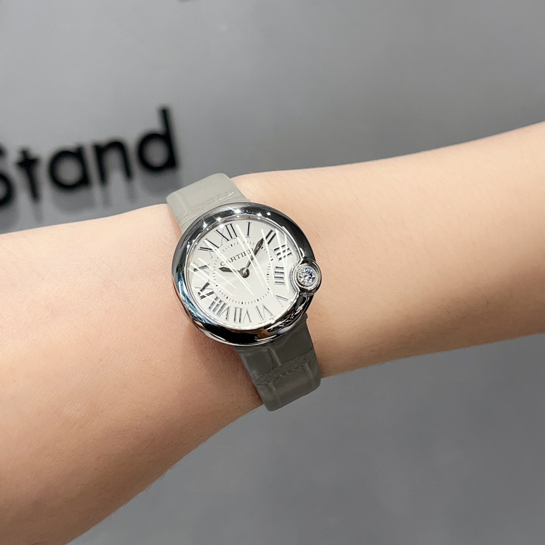 ?? White light 280 light 300 White diamonds 310 diamonds 330
2021 New ?? 30mm silk ribbon, V3 Factory diamond-encrusted confession Balloon Coffee on the Left Bank of the Seine
The most beautiful white balloon! Cartier Ballon Blanc de Cartier collection! S