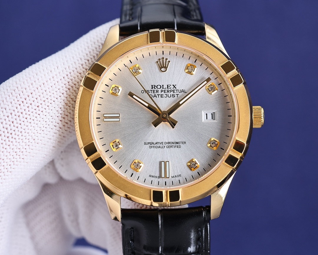 White 1100 Gold 1150[Rose][Rose]
TW factory 's new masterpiece HIT the market [Rose] ROLEX [RoLEX] Men' s collection watch ?? Noble work of art ?? with new imported automatic mechanical 9015 movement (0 repair) Imported 316 stainless steel ?? 40mm in diam