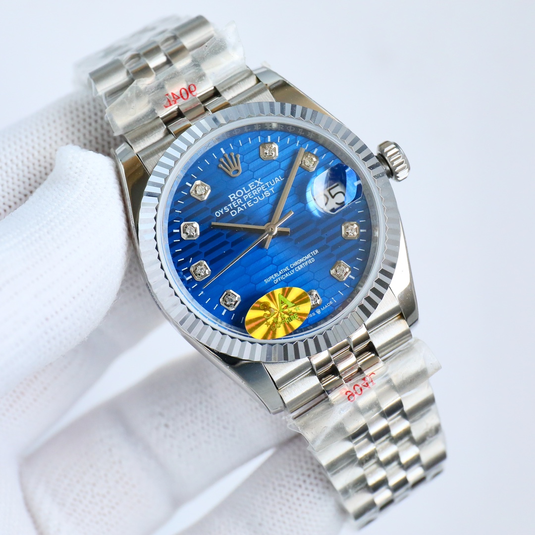 3A white case 1150 Gold case 1200
The latest model, the highest performance ratio 3A factory ROLEX Rolex Date36mm series ???EA1 latest release, custom version one watch one code, popular model 36mm diameter Date
??: Equipped with the 2824 movement with ad