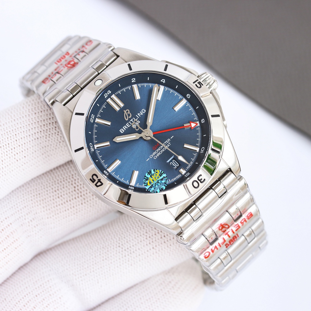 Uniform: 1800??
BREITLING, Mechanical Chronograph series A32398101M1A1! (Chronomat Automatic GMT 40) Big comeback!
1 ? This dual time zone watch has a sleek and sharp dial that reads the time clearly. The six dial color options - black, blue, green, white