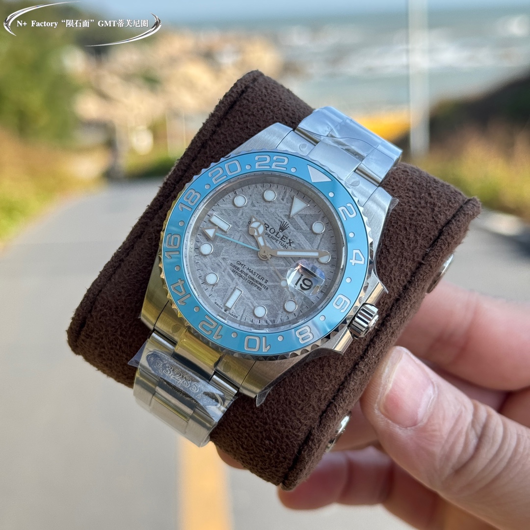 Spring New 'Meteorite Face' GMT 'Tiffany'
N+ New release: Greenwich ll "Meteorite Face" model
Spring 2025 new release, GMT all-in-one :cal:3285 movement/Alternative 3186 modified 3285 movement!
Made from genuine imported 904L raw materials through forging