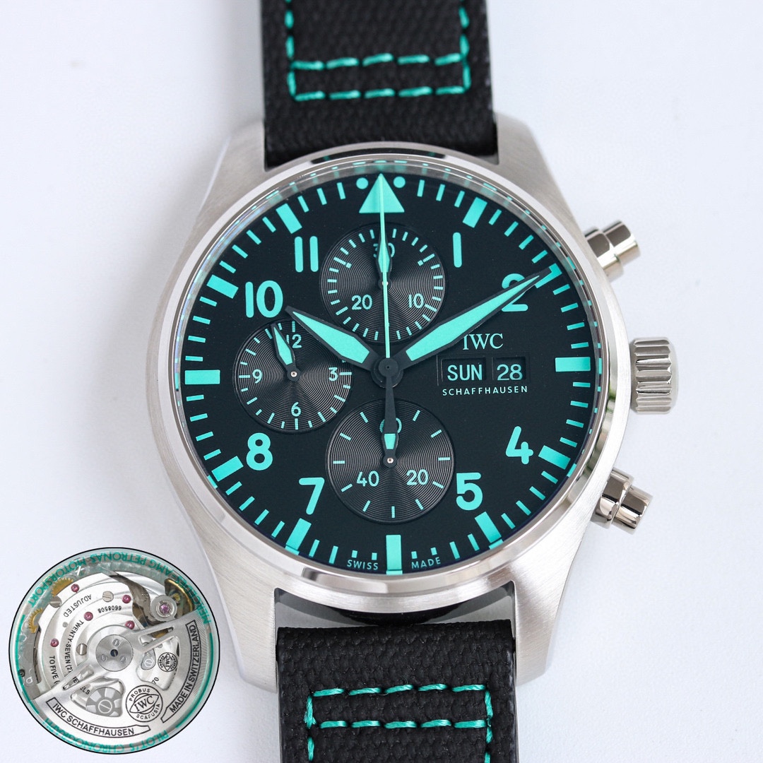 ZF 1350 steel shell
Z Factory IWC has teamed up with the Mercedes-AMG Petronas F1 team to launch a new official team timepiece, which is also based on a 43mm flying watch. ???OR6 Pilot collection
IWC Automatic mechanical watch model: IWC388108 Men 43mm di