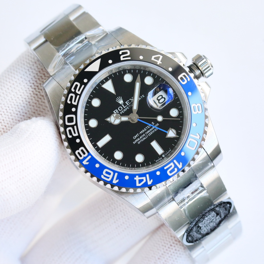 From Factory C
CLEAN Factory upgraded V2 ROLEX GMT series ???EA1 latest version 3285 no degree movement, MARKET latest C/Clean best match the original style, original ceramic custom one-piece ceramic bezel, ceramic bezel mouth color matching, one-piece be