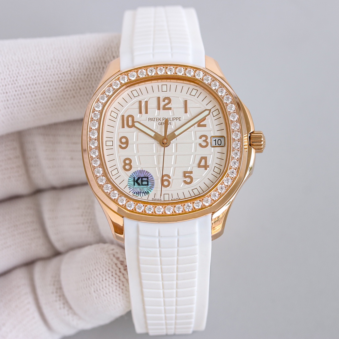 White shell 1450 Rose Gold 1500 (plus 50 with diamonds)
GR Patek Philippe Aquanaut Luce5268 collection, meaning "light" in Italian, reinterpreted in a modern casual fashion style, with a polished and brushed CNC-engraved circular octagonal aesthetic case 