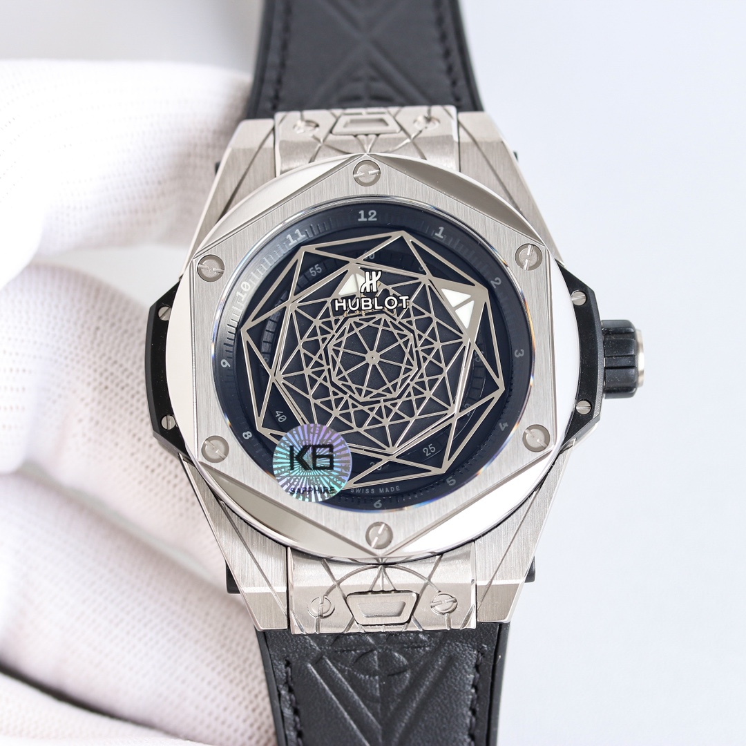 White shell 1950 rose/Black 2050
Full Diamond: 2350
A new upgraded version of the TA, Hublot Big Bang collection - Tattoo watch! Original 1:1 mold, painstakingly crafted over two years! Case: 45mm in size, a major technological breakthrough, the only matc