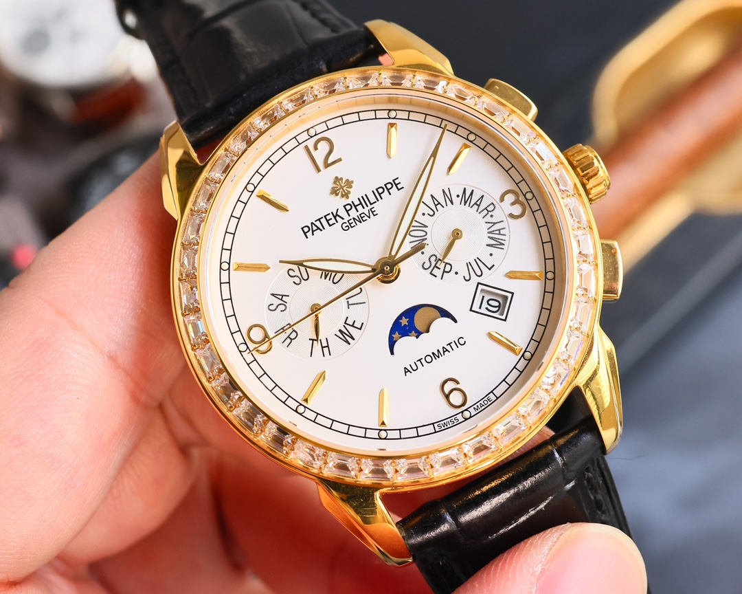 White 1550 Gold 1600
Patek Philippe Complication collection - Handcrafted - engraved - makes a stunning debut with a 42mm diameter that fits the average male hand size, very business or ? casual. The entire case is hand-engraved with a striking visual eff