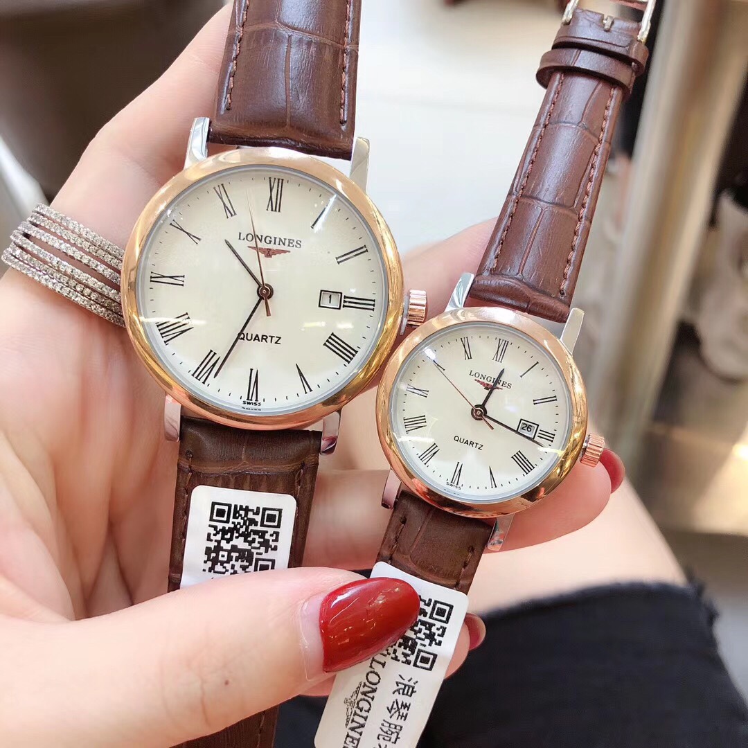 ??70 ?? Longines Boya leather strap style! Quartz movement ultra-thin dial ?? Couple style ??... Imported movement pure leather strap simple and versatile ?? Classic must-have Roman. Tonal dial. Diamond dial both ??? ?? Diameter 39mm for men 29mm for wome