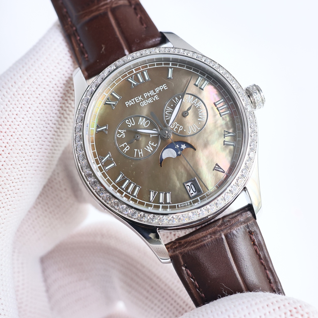 SJ produced half diamond 2100 Full diamond 2200
Patek Philippe PP ??RT1 Complex function timepieces series 4947R/4947G, 4948R/4948G, 4936R/4936G/4936J, 4937R/4937G, debut!
The perpetual calendar Moon phase ladies' watch combines the practical perpetual ca