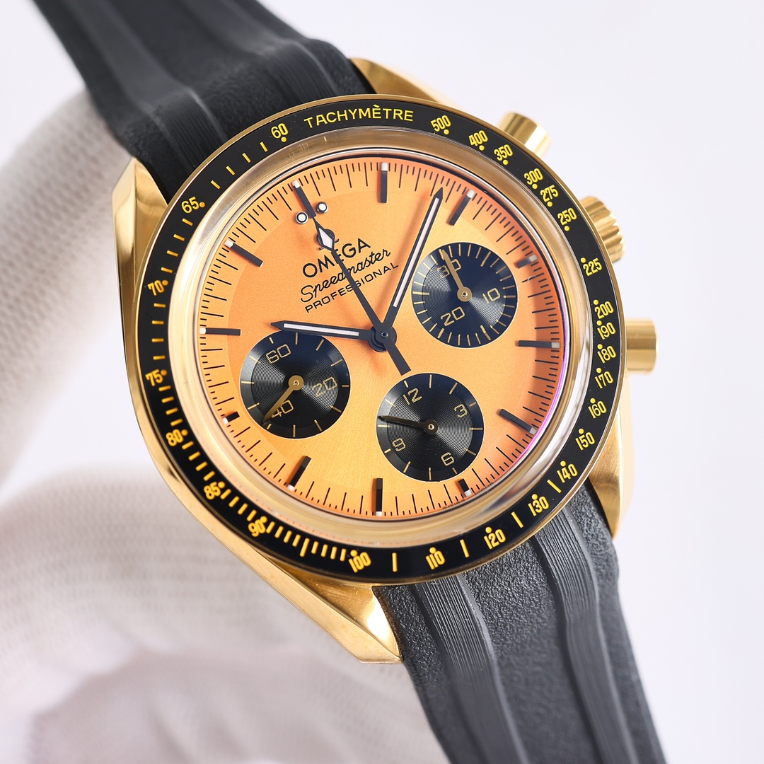 TW produced 1650
OMEGA Speedmaster 310.62.42.50.99.001 Gold Speedmaster ???OB2
Powered by Omega 's new 3861 manual chronograph movement, co-axial escapement, silicon hairspring, Master Chronometer certified, high magnetic resistance, this Moonwatch is ins