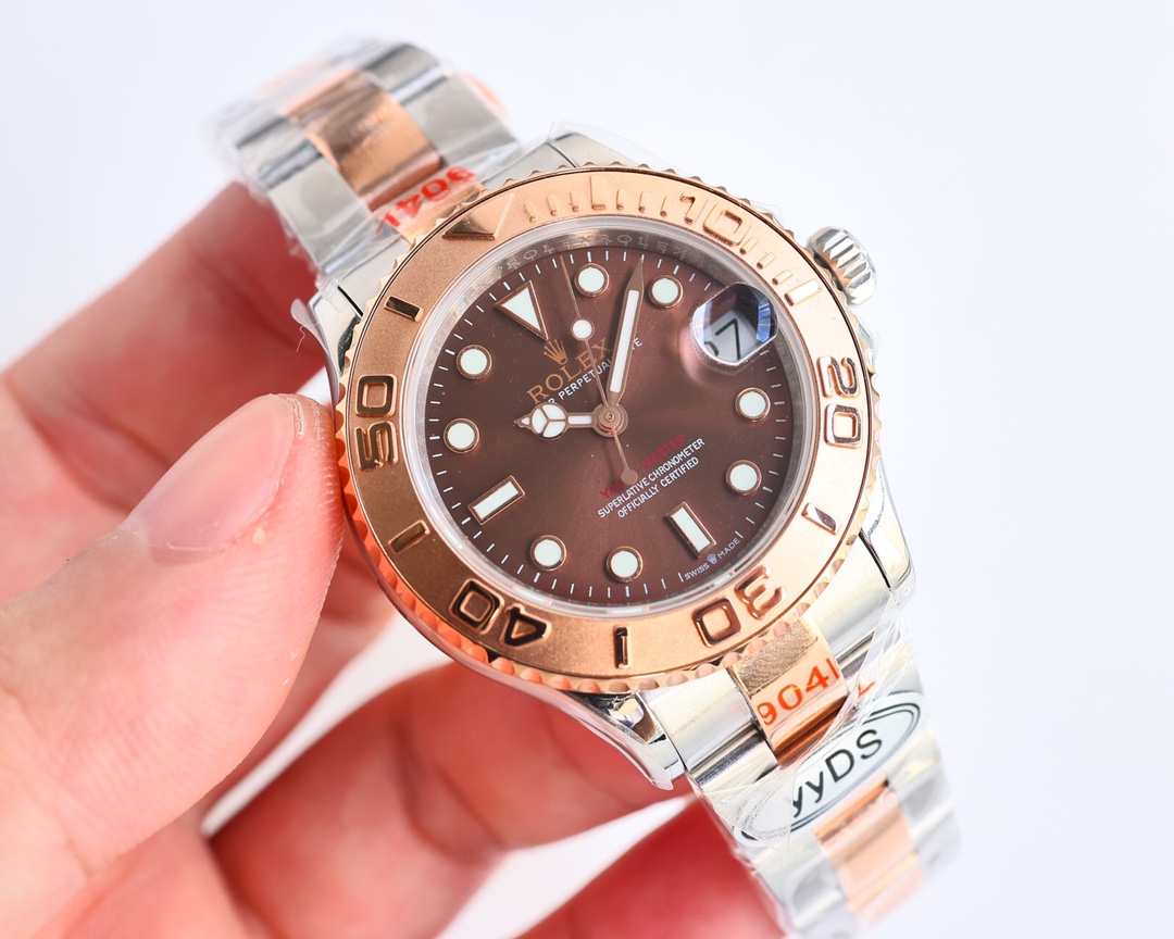 The white shell is 1258, the gold shell is 1300, and the steel glue is the same
Order a Rolex special storage case
yyDS factory upgrade 37mm Yacht Master series correction details
1. Use independent electroplating process, no white spots in dead corners 2