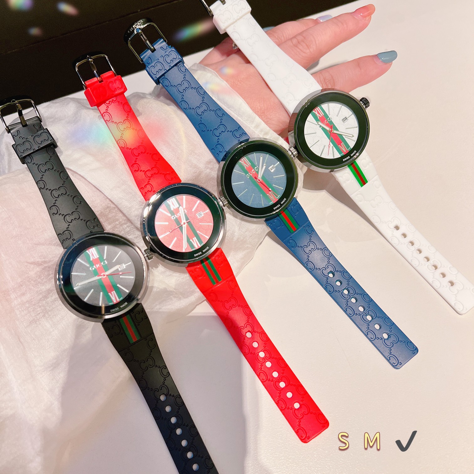 ??75 Gucci Classic Dive collection Versatile neutral tape watch Swiss quartz movement Sapphire Glass mirror Silicone strap Fashionable CASUAL all style FIT SIZE 40mm thick 11mm