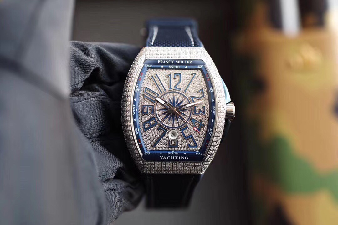 ABF?? Perfect V3 True Ding version Franck Muller Vanguard V45 Full Sky Star Face Perfect upgrade 1. All the letters on the face are made from the original 1:1 height structure mold, with a complex process of hand-filling oil in the concave middle of the f
