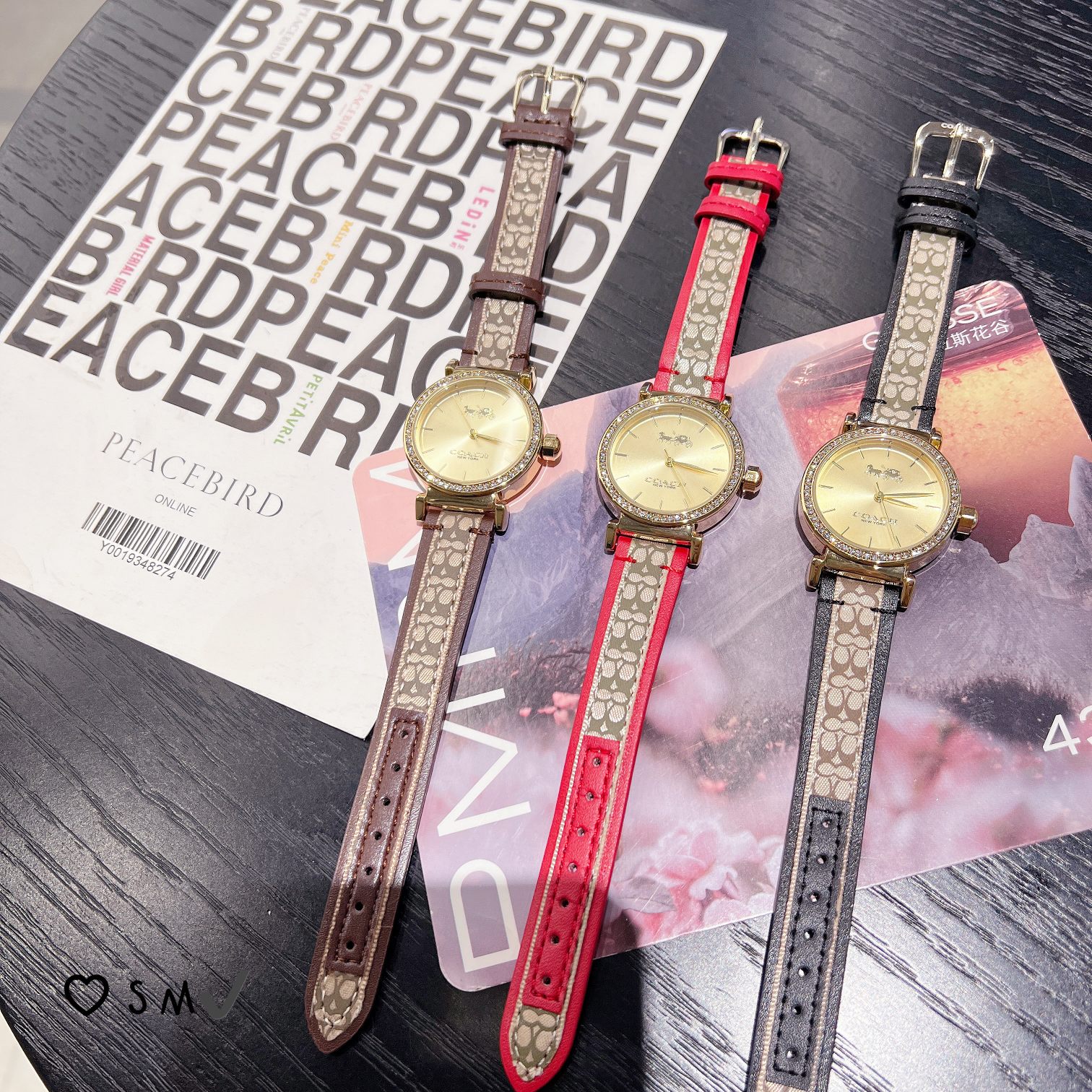 ?? 75
COACH Madison collection women 's diamond strap!
The actual item is really top-notch ~!! I have no friends... The movements are all MOVADO! Perfect polishing effect, very Cartier style; 32mm in size, surrounded by Swarovski crystals ~ ~ Whether you'