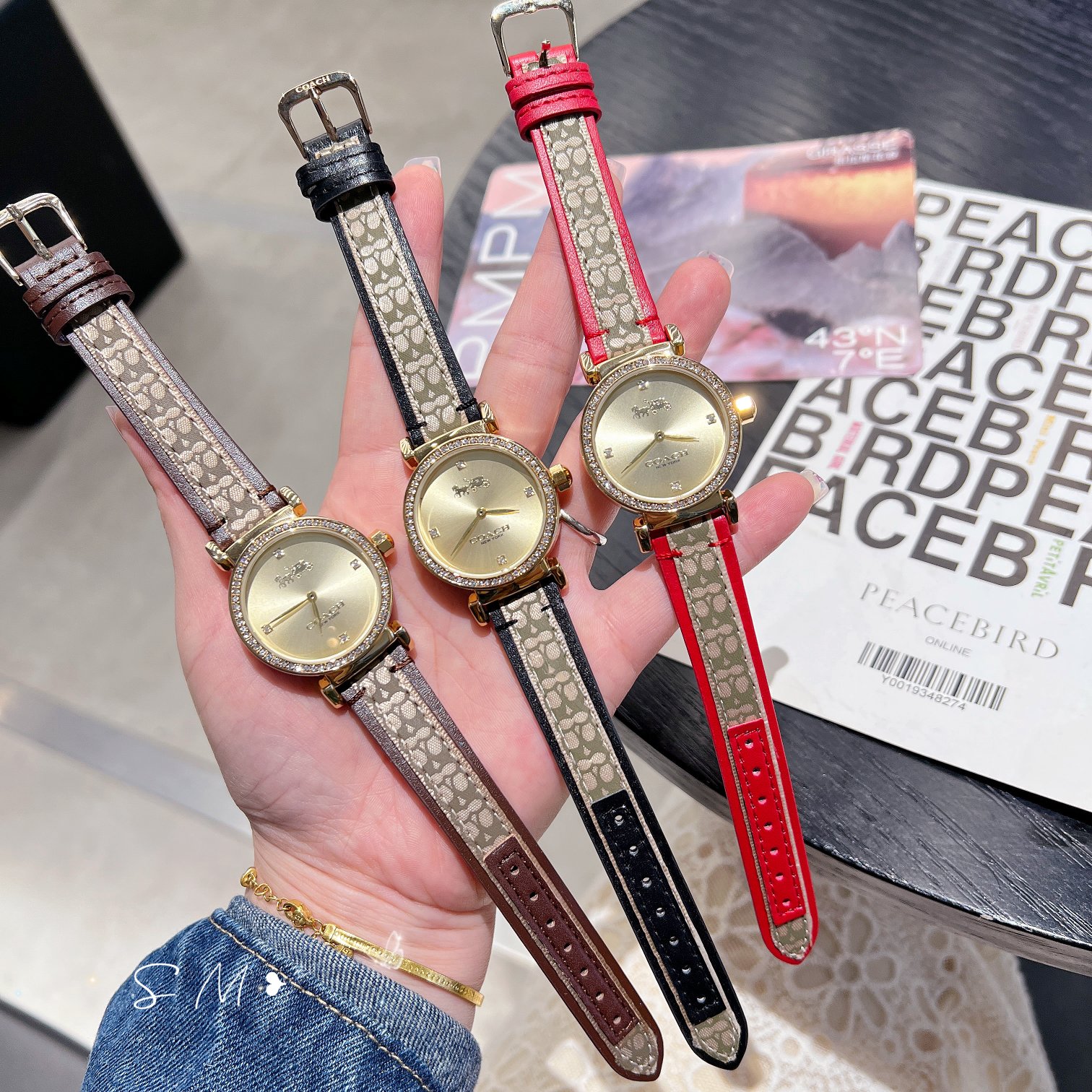 ??75 Good stuff recommendations
COACH Madison collection women strap diamond!
The actual item is really top-notch ~!! I have no friends... The movements are all MOVADO! Perfect polishing effect, very Cartier style; 32mm in size, surrounded by Swarovski cr