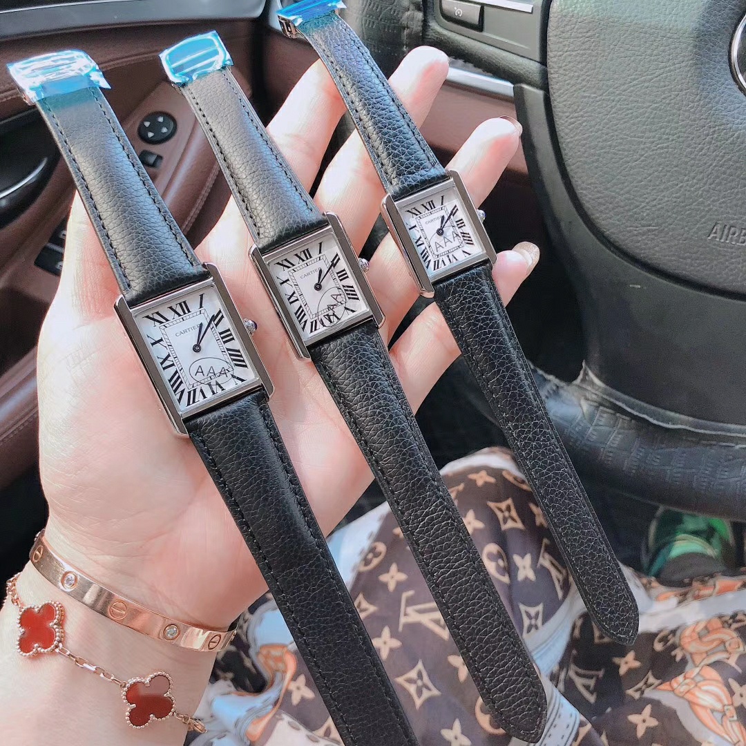 ??80???? Cartier Tank series ????3 sizes Tank MC series couple watches, a very exquisite classic Tank watch ??, the square dial looks particularly ??! ? 80 ???? Cartier Tank series ???? 3 size TANK MC series couple watches, very exquisite classic TANK wat