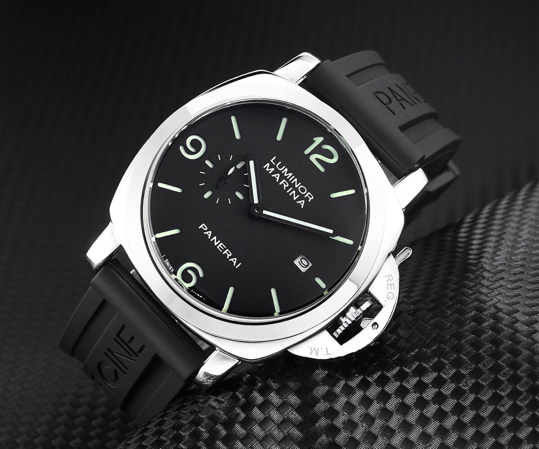 ?? ? ?? 85 PANERAI Men's Watch ? Super luminous ?? Type: 2-hand solo crown series Elegant and powerful men's watch, silicone strap comfortable and breathable to wear. Movement: Imported quartz movement Mirror: mineral crystal glass. Size: 47mm in diameter