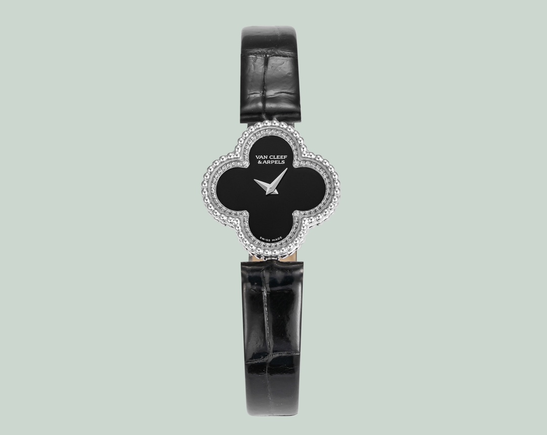 ?? Aperture 950 Diamond ring 1050 Purchase of belt plus "one silk belt buckle and four-leaf clover bracelet"
Exclusive launch of V+ Van Cleef & Arpels Four-leaf Clover watch
Get the exclusive genuine 1:1 cut, stainless steel case, every bead of the case i