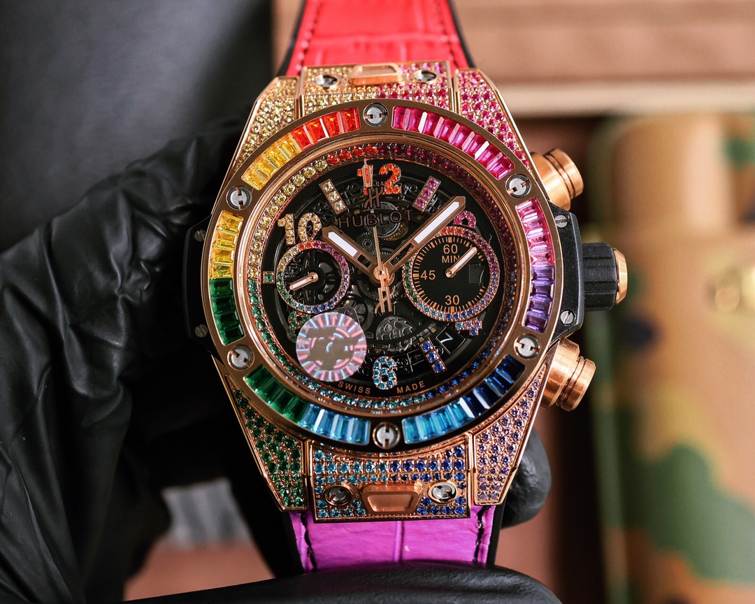 ZF's latest new face shipped HUBLOT - fearless and aggressive, abbreviated as "HUB" or "Hengbao" BigBang Element Material Chronograph v2 version ? The case is made of imported 316 stainless steel material, with an explosive design ? Equipped with 7750 mod