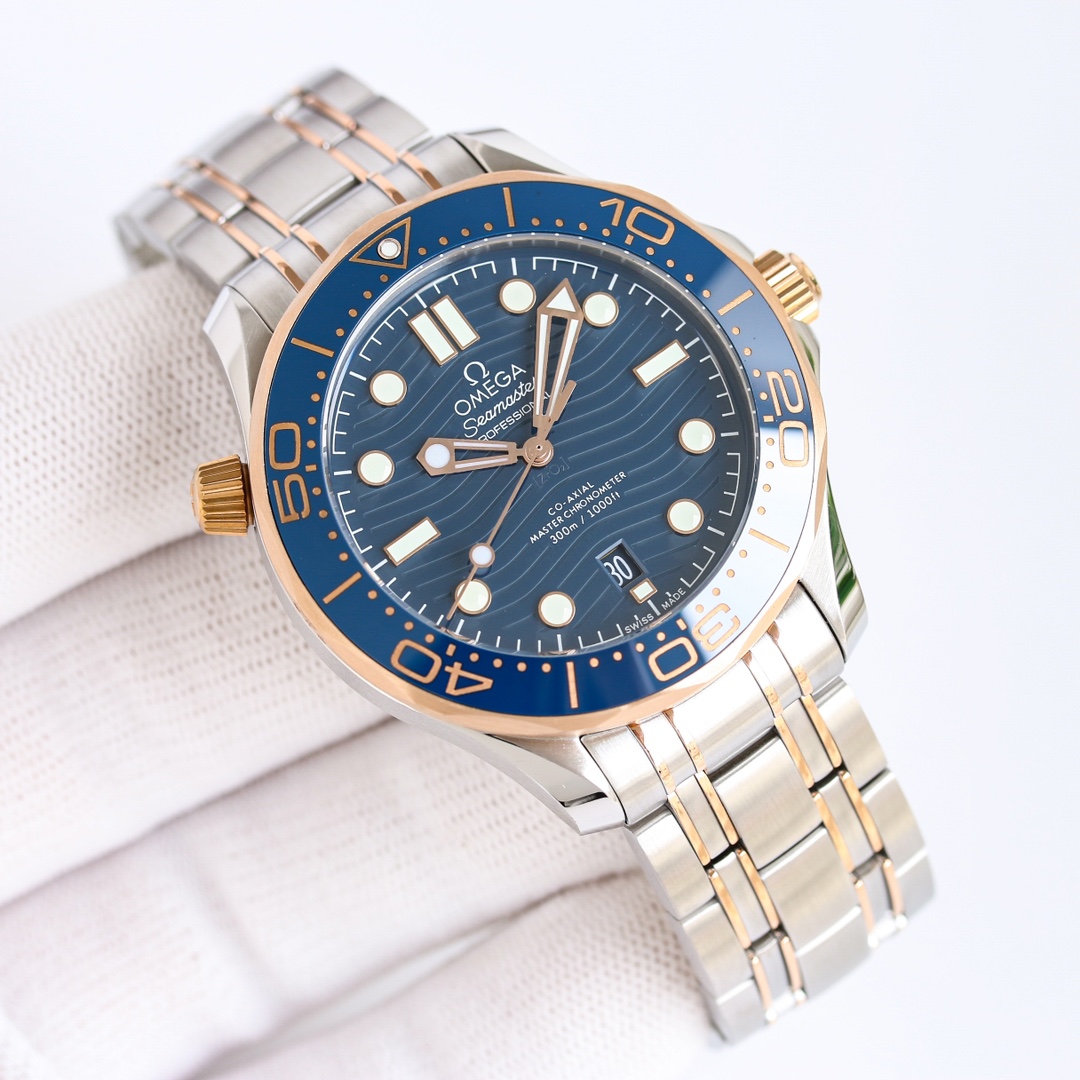 1400
BLS first ??
The OMEGA Seamaster 300 collection is officially launched. This cutting-edge Omega Seamaster 300 collection is entirely molded from the original, made of imported 316L stainless steel, with a bezel made of high-density Korean ceramic and