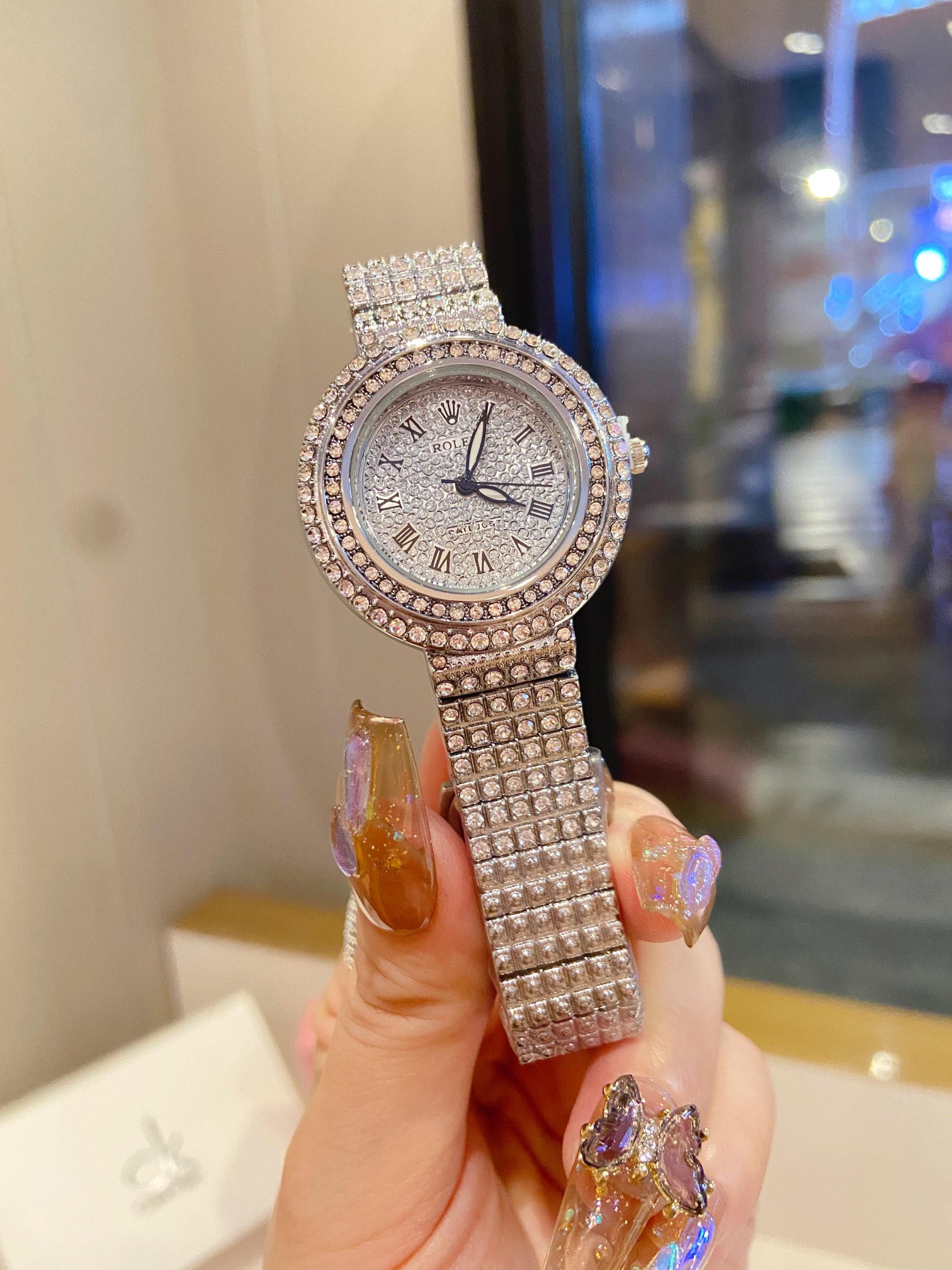 ??90 Rolex full of diamonds ~ Rolex ?????? New RoLEX single watch OUT, butterfly clasp fashionable SIMPLE exquisite women 's wristwatch imported quartz movement crystal mineral tempered glass ELEGANT and GRAND Please look for exclusive details ??? ? 90 Ro